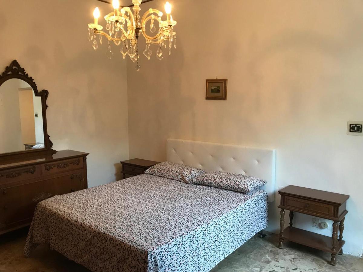 Isola d'Elba casa vacanze -magnetite - la casina Rio Marina Esterno foto